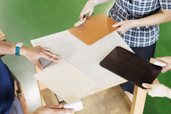 メラミン下敷き寄贈